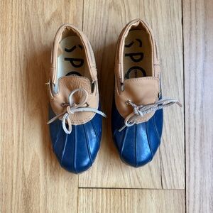 SPORTO Blue and Tan waterproof duck Shoes, size 8